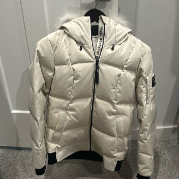 Canada Goose | Jackets & Coats | Woods Canada Goose Real Fur And Down